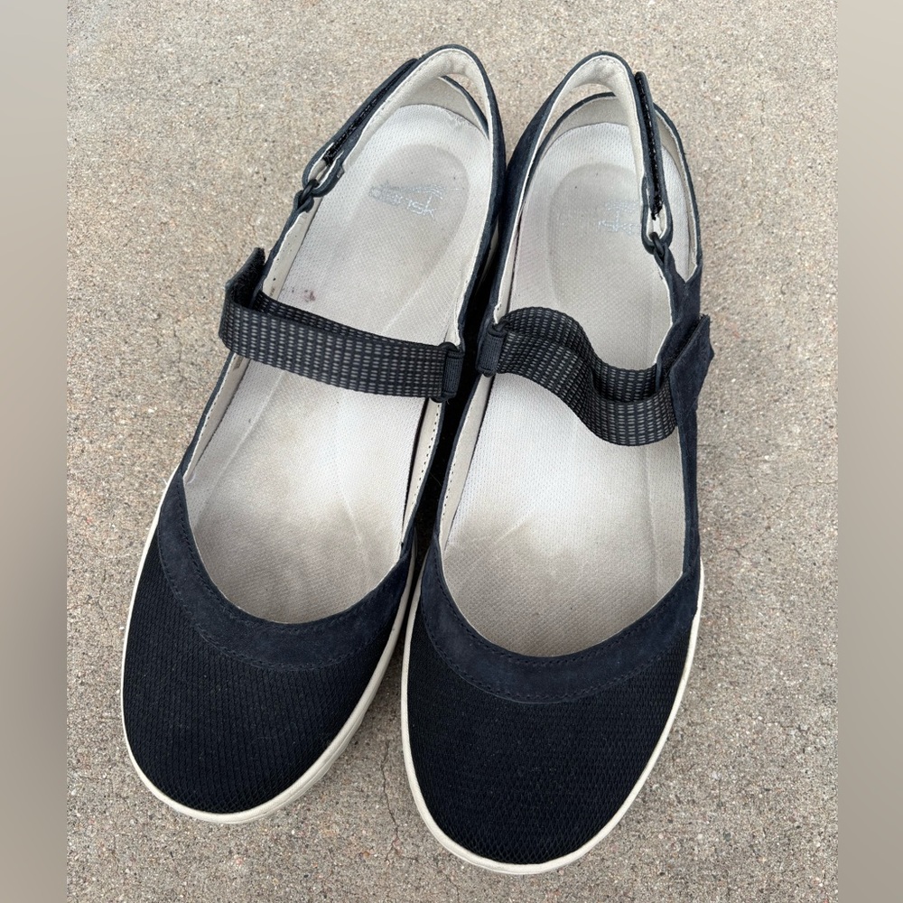 Dansko Raeann Mary Jane shoes